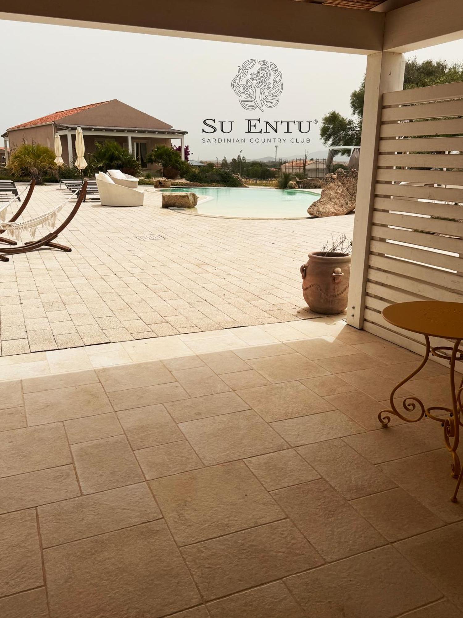 Su Entu Sardinian Country Club Hotel Olbia Eksteriør billede
